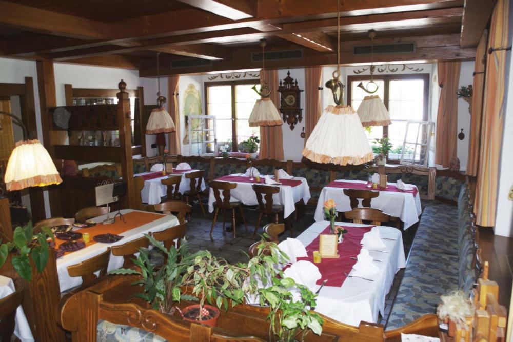 Hotel Gasthof Zur Post Wolfegg Exteriér fotografie