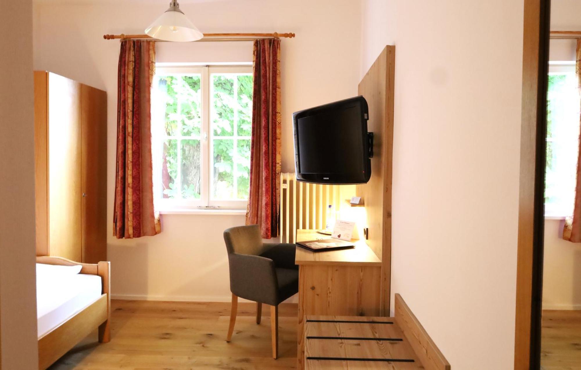 Hotel Gasthof Zur Post Wolfegg Exteriér fotografie