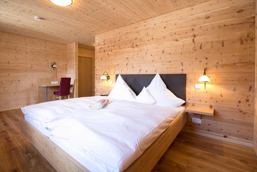 Hotel Gasthof Zur Post Wolfegg Pokoj fotografie